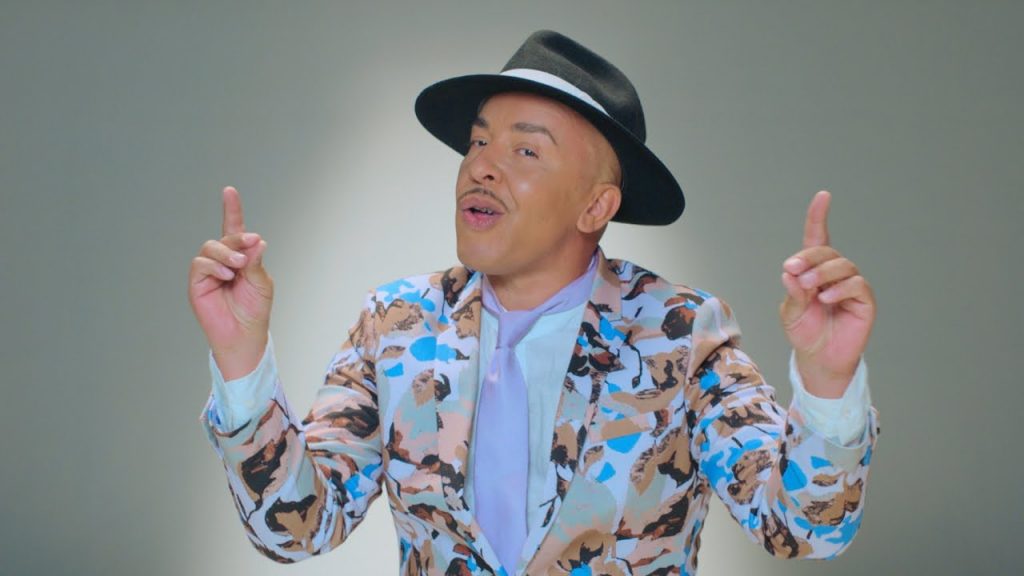 Lou Bega sample John Scatman, 20 ans après "Mambo No. 5"